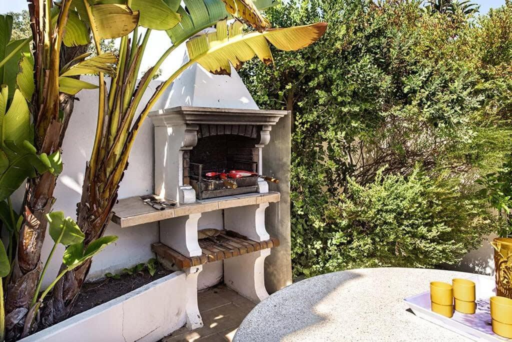 Villa Cabrita, Superb Location, Large Villa, Walk To Restaurants, Supermarkets Beach Гия Экстерьер фото